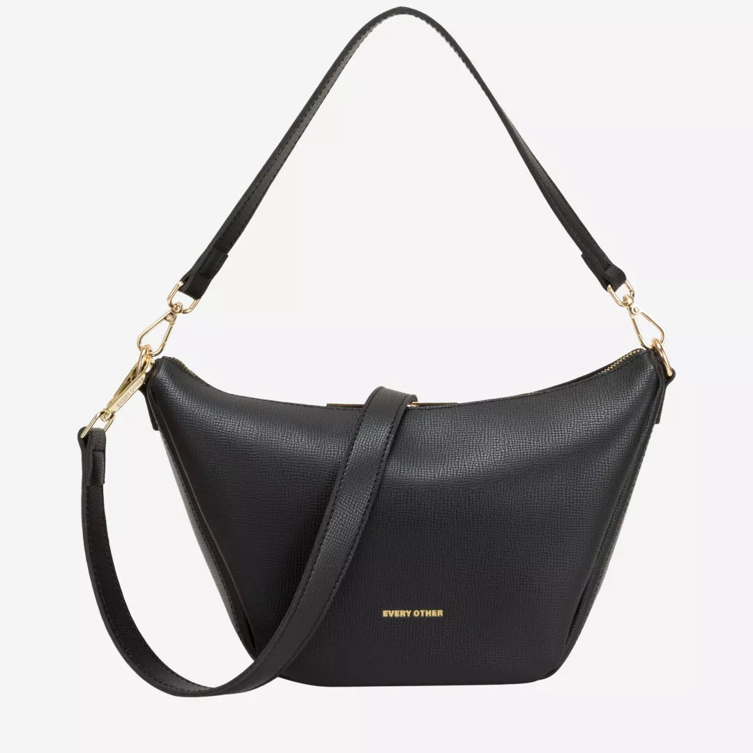V Line Shoulder Bag - Black