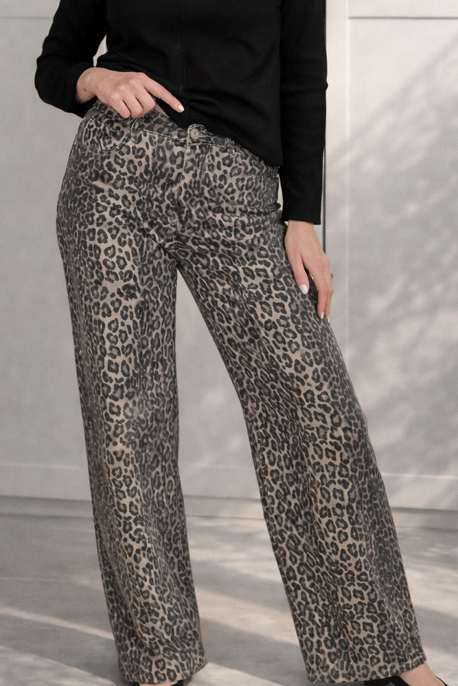 Dad Fit, Full Length, Leopard Print Jeans