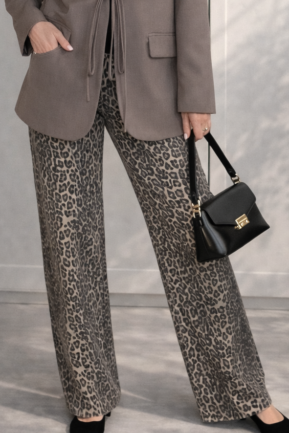 Dad Fit, Full Length, Leopard Print Jeans